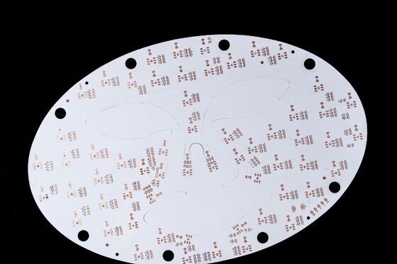 kopen Hongqi New Materials – Professionele FPC Fabrikant Dubbellaags Flexibele PCB met Brandbeveiligingsniveau V0 voor Aanpasbare LED Beauty Mask Circuit Board online manufacture