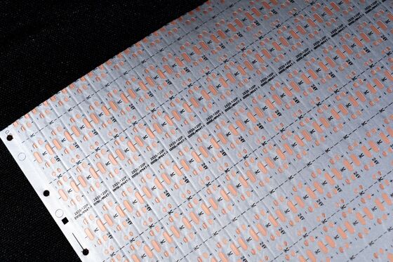 kopen Double Layer Design LED FPC with OSP Antioxidant Coating and Customizable Thickness for 2835 LED Strip online manufacture