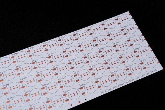 Flexibele printplaten, aanpasbaar, dubbellaags, voor LED-strips met brandbeveiligingsklasse V0