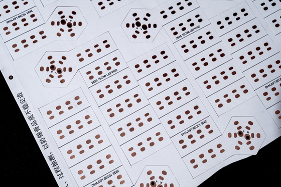 Conventioneel isolatieplaat dikte LED-paneel licht flexibele PCB-diensten voor massaproductie van snelle prototypes
